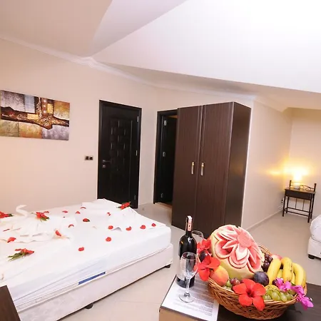 Calbis Hotel